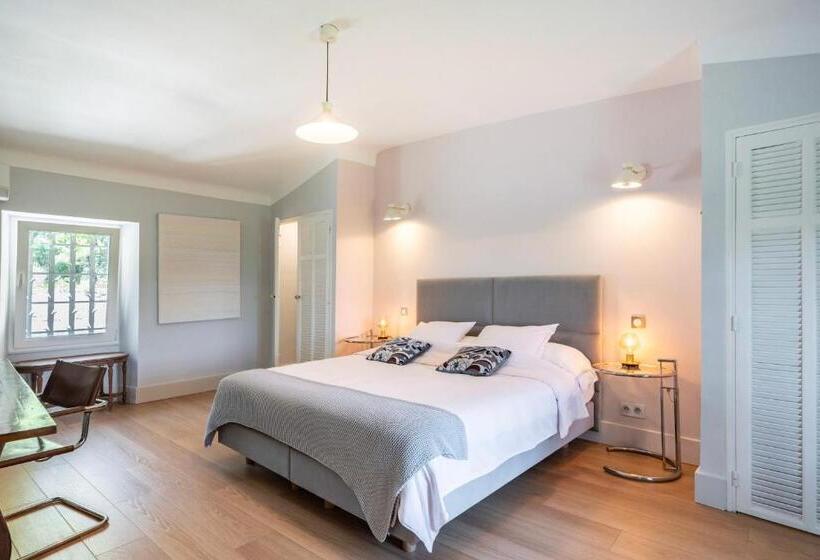 Номер Deluxe Кровать Кинг, Domaine Des Encourdoules