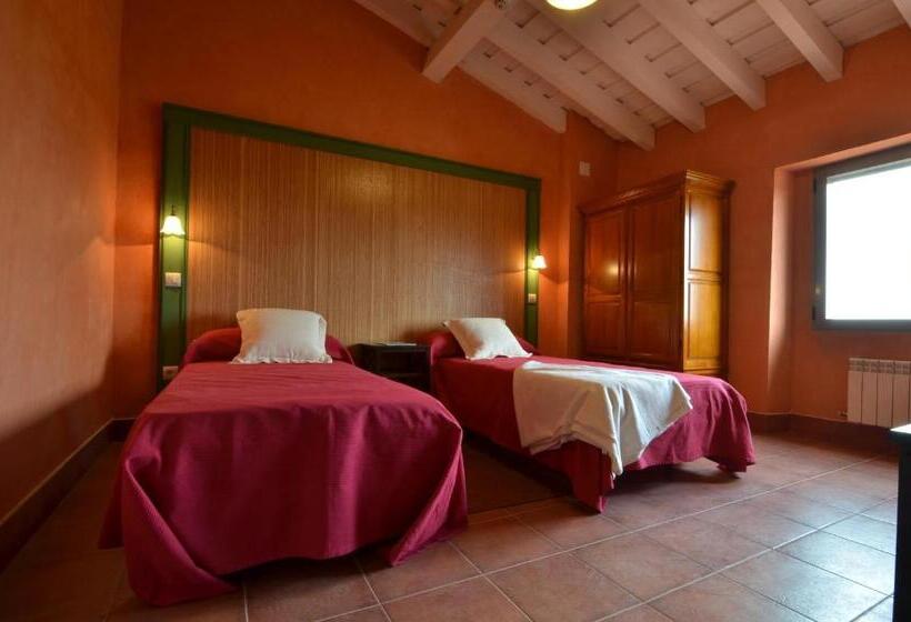 Quarto Estandar, San Miguel Del Valle Amblés