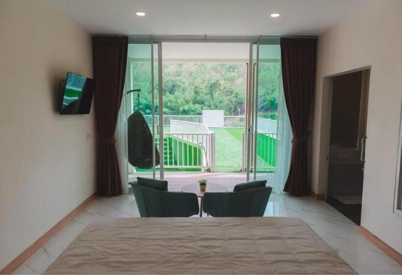 디럭스 룸, Erachon Raft Resort