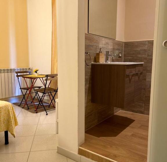 اتاق استاندارد با تخت بزرگ, B&b Regina Del Porto