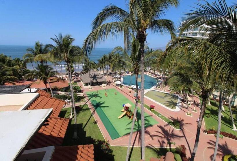 Quarto Familiar Vista Jardim, Marina Suites By Andiani Travel