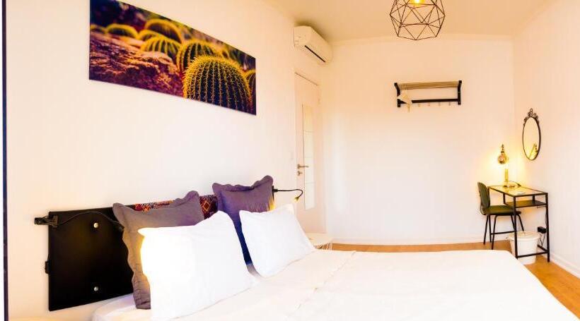 اتاق لوکس با بالکن, Alagoa Terrace Guesthouse