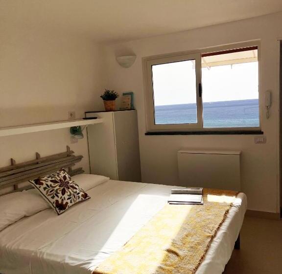 스탠다드 스튜디오, Residenza Fontanelle Beach Resort
