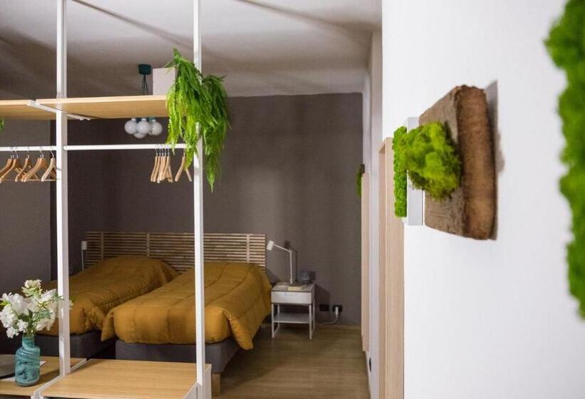 اتاق استاندارد چهارنفره با بالکن, Maison Boch