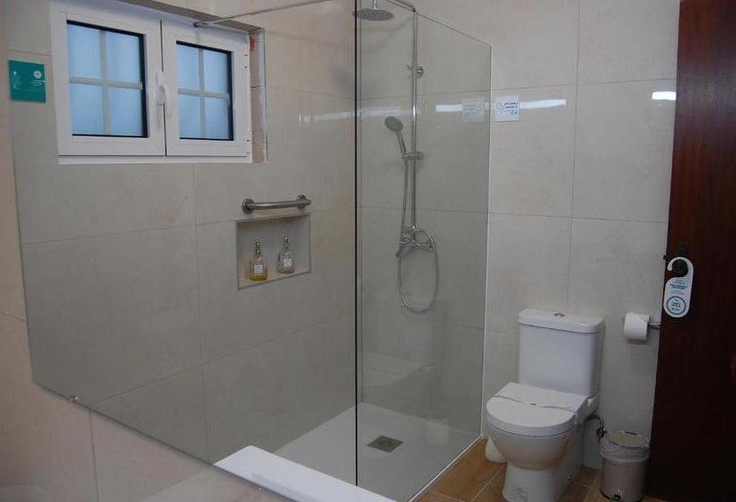 Дом 1 Спальня, Amendoeirashouse