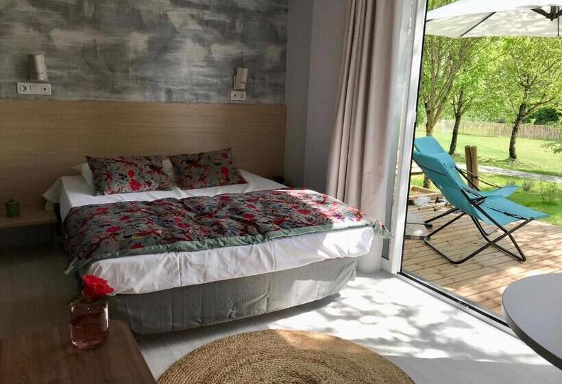 Номер Стандарт Вид на Сад, Cottage Du Garlai