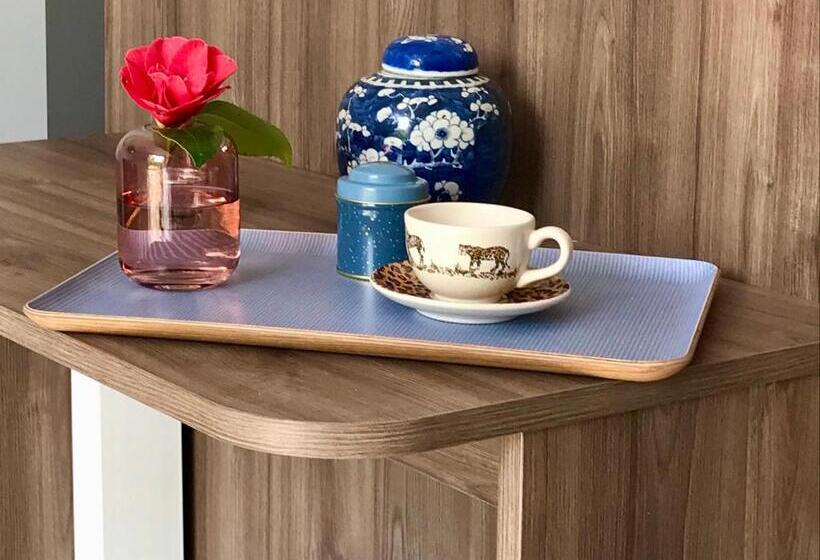 Семейное Бунгало, Cottage Du Garlai