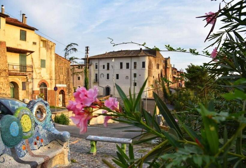 Студия Стандарт, Il Cortile Del Castello