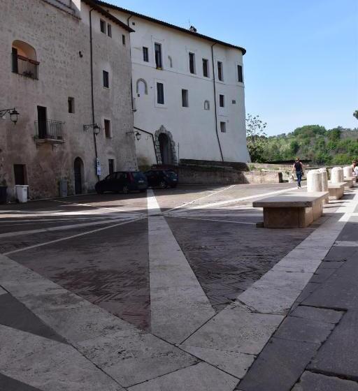 Номер Стандарт, Il Cortile Del Castello