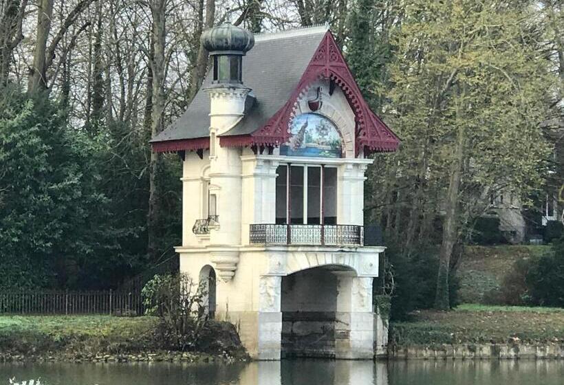 Номер Стандарт, Studio Indépendant Chez L Habitant