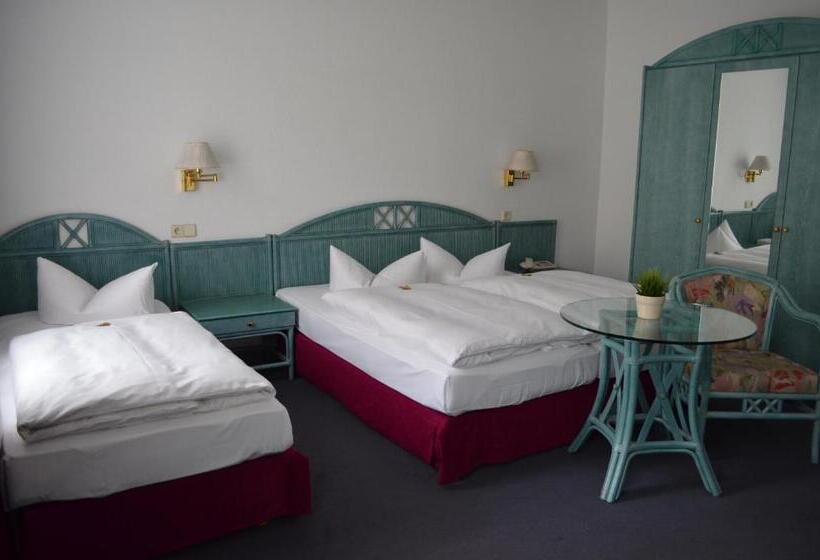标准三人间, Amadeo Hotel Leipzig