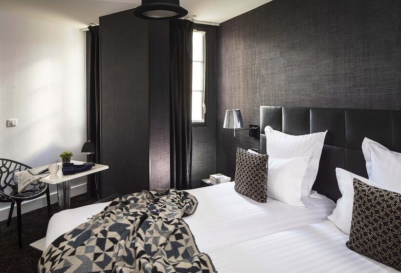 Номер Superior, First Hotel Paris Tour Eiffel