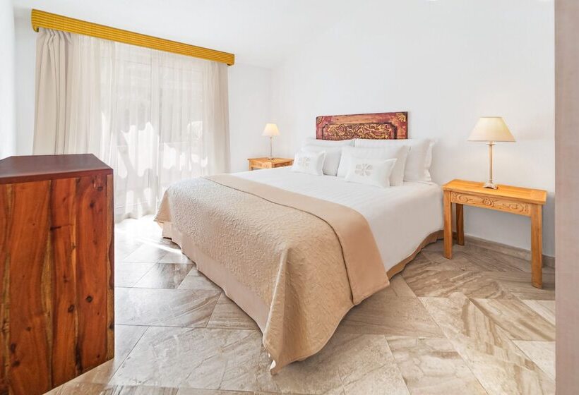 Апартаменты 2 Спальни, Grand Hotel Poltu Quatu