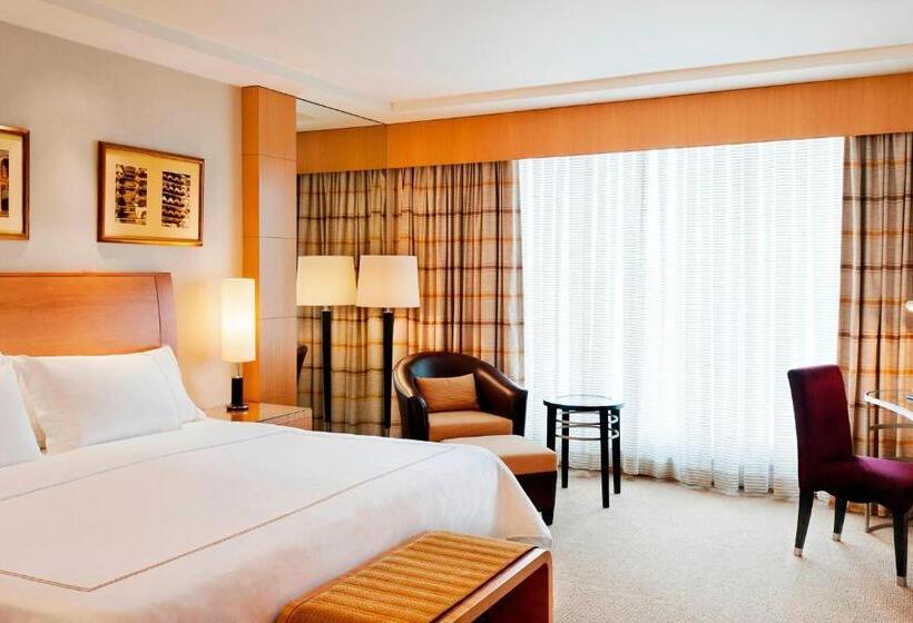 اتاق لوکس با تخت بزرگ, Lugal, A Luxury Collection Hotel, Ankara