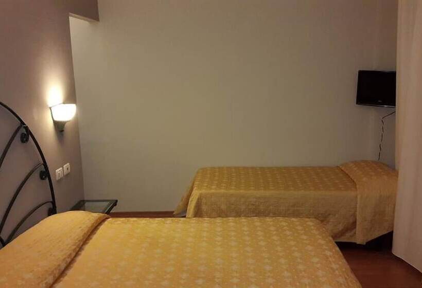 Habitació Quàdruple Estàndard, Miga Hotel Europa