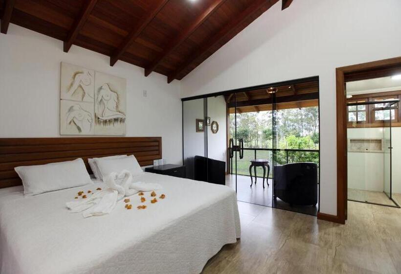 اتاق لوکس, Estancia Jacy