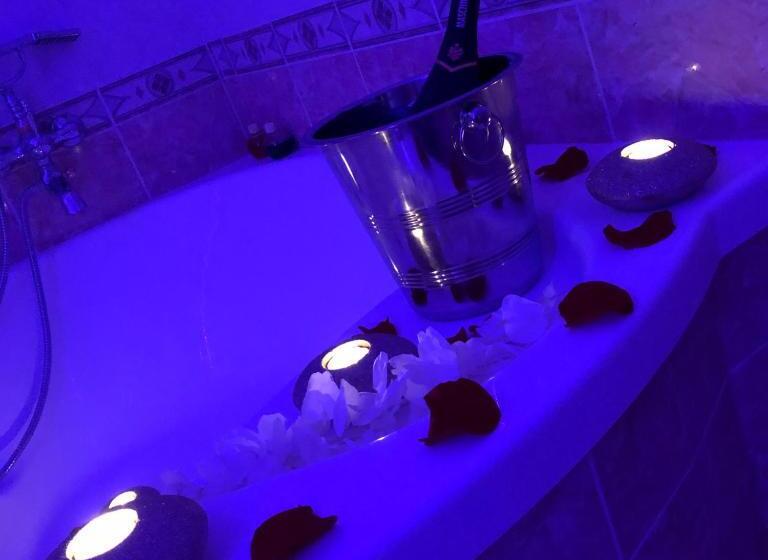 Quarto Quádruplo Estandar, B&b Planet