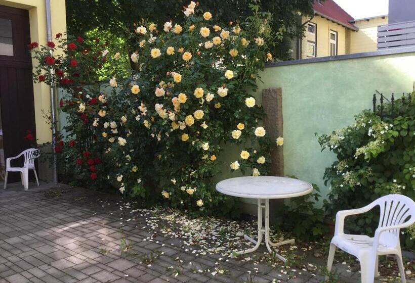 Апартаменты 1 Спальня Вид на Сад, Ferienwohnungen An Der Bimmelbahn Wernigerode