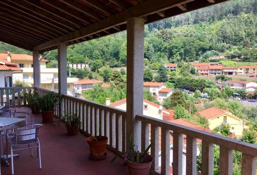 带阳台套房, Casa Do Pedrógo