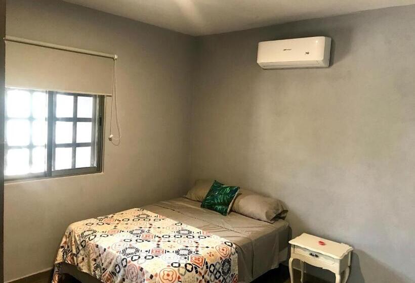 سوییت لوکس, Casa Malix Puerto Morelos