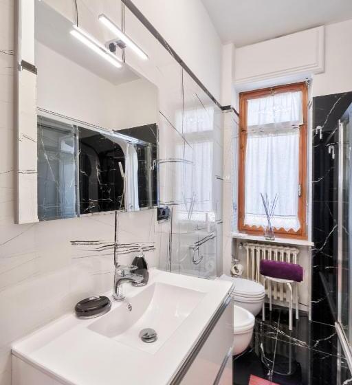 Номер Стандарт Вид на Озеро, B&b In Riva Al Lago