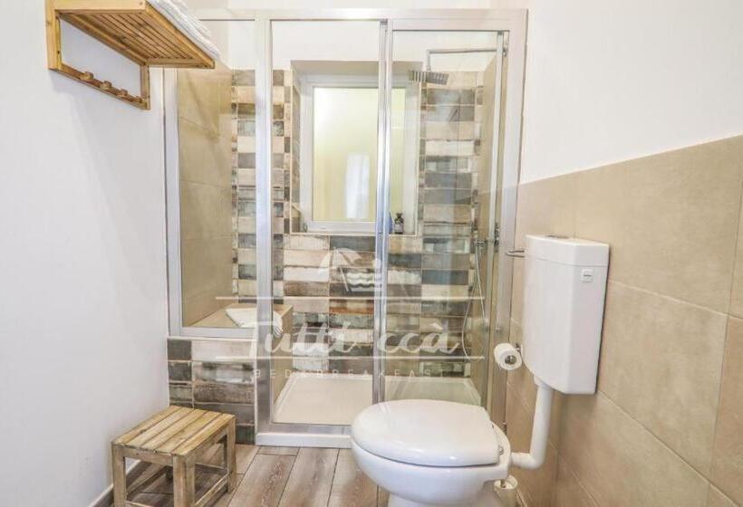 복층 룸, Tutti Ccà Airport Rooms