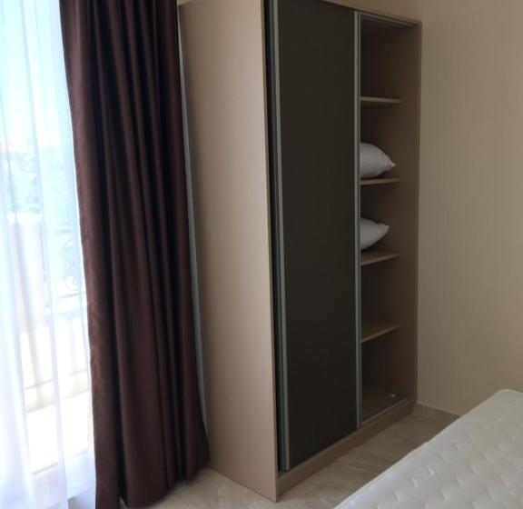 Family Suite, Vase Apartments