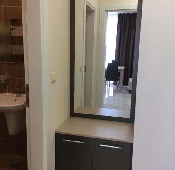 Family Suite, Vase Apartments