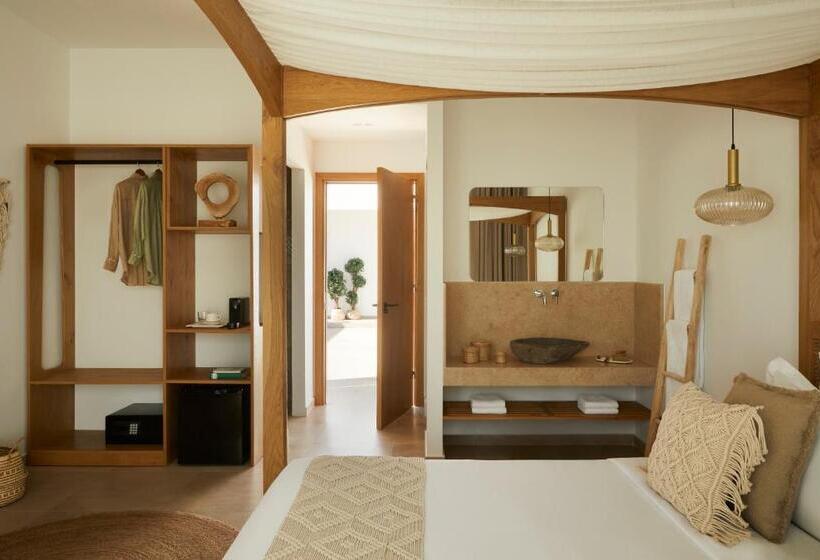 Номер Deluxe, Absolute Kiotari Resort