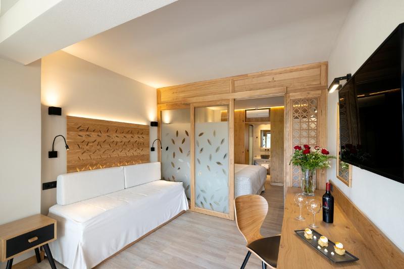 Quarto Familiar, Atlantis Beach