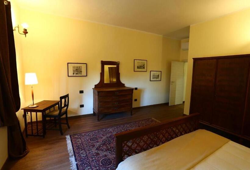 Quarto Quádruplo Clássico, Residenza La Dimora Imperfetta