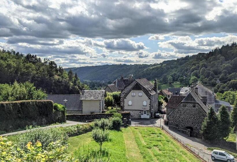 Номер Superior Вид на Сад, La Maison Normande