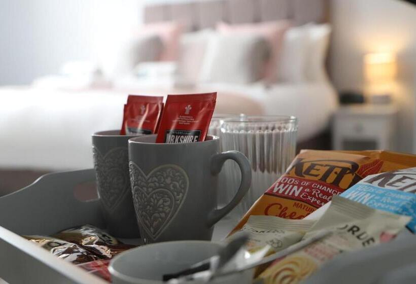 스탠다드 룸 킹사이즈 침대, Bridgeside Rooms