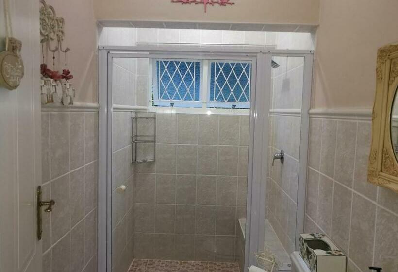 Номер Deluxe Кровать Кинг, Eight Palms