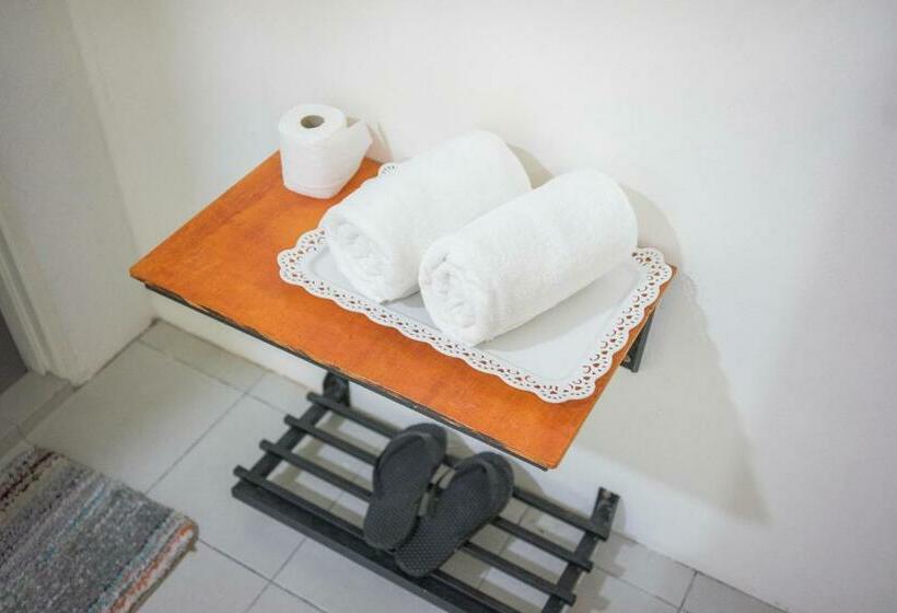 스탠다드 룸, Ozzy Lodge Semporna