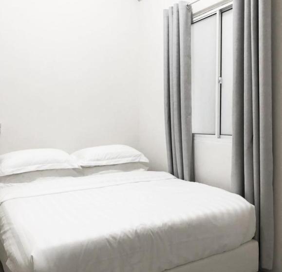 Номер Стандарт, Ozzy Lodge Semporna