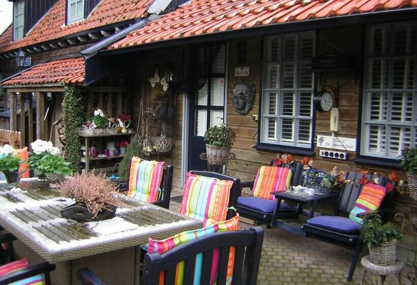 اتاق استاندارد با چشم‌انداز باغ, Prive Tuinhuis B&b Elly