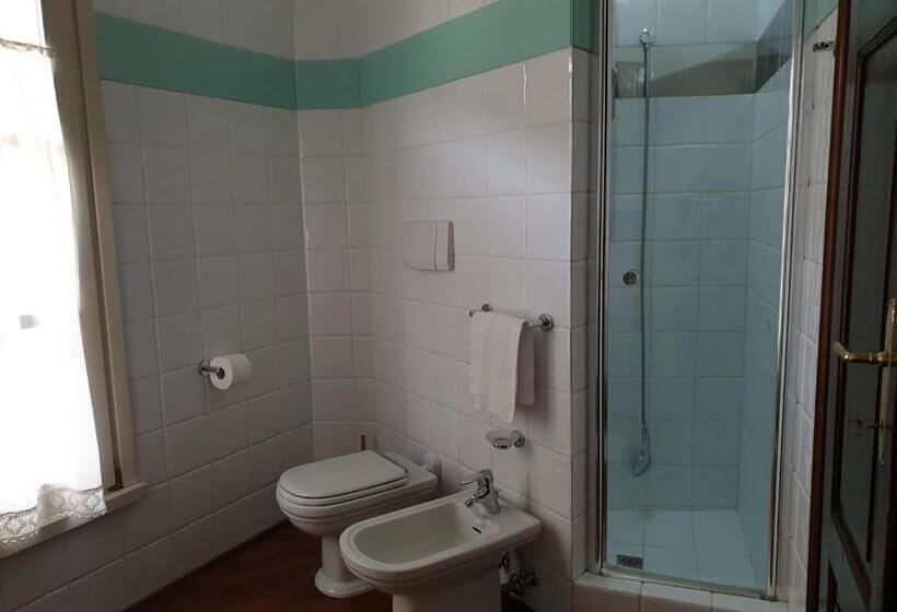 سوییت جونیور با بالکن, Locanda Al Portone