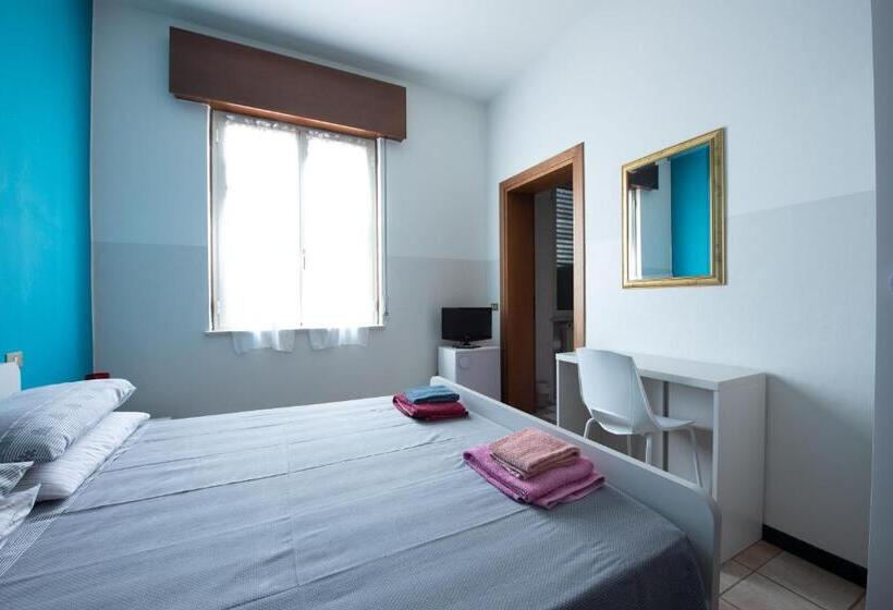 标准间, Albergo La Rovere