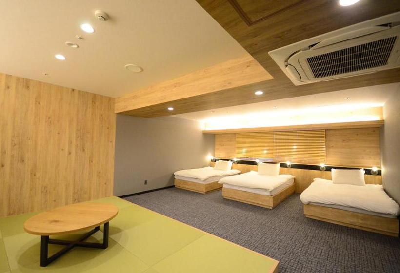 Семейный Номер, First Cabin Midosujinamba
