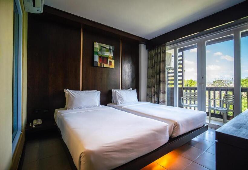 Номер Deluxe, Ratana Hotel Chalong