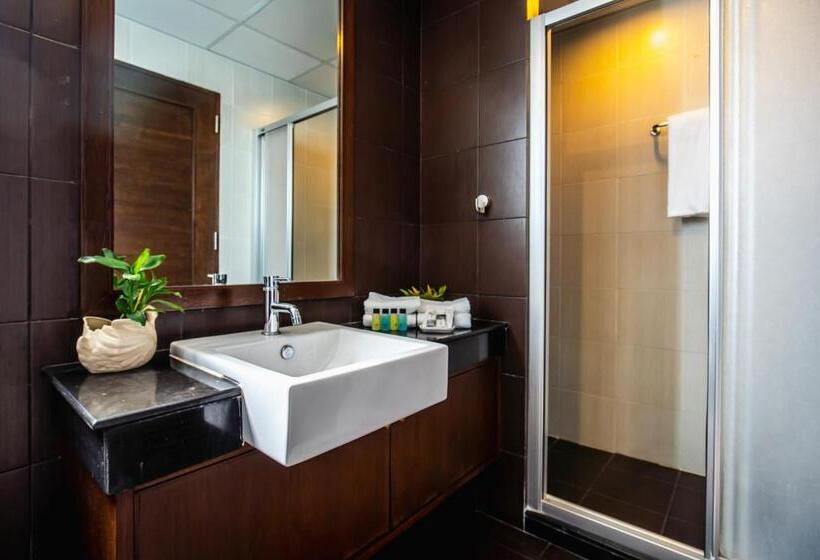 Люкс 2 Спальни, Ratana Hotel Chalong
