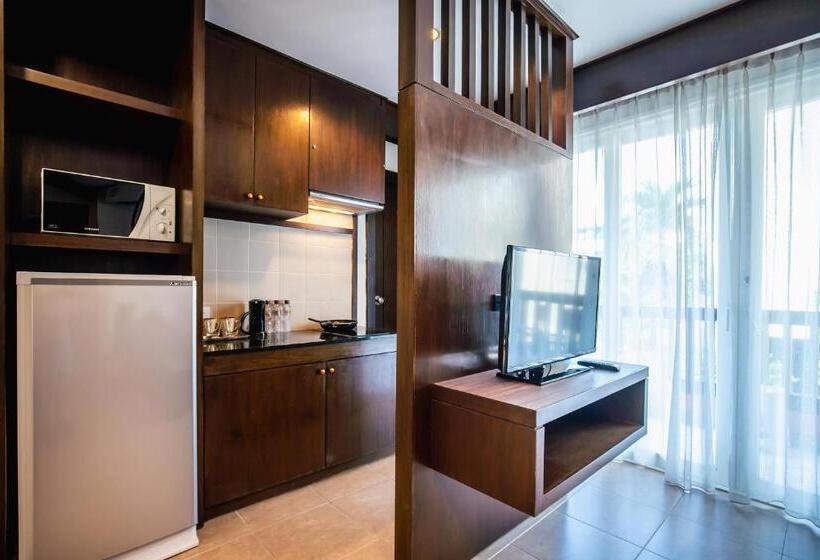 Люкс 2 Спальни, Ratana Hotel Chalong