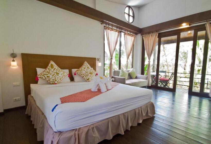 Бунгало Deluxe, Sasitara Residence