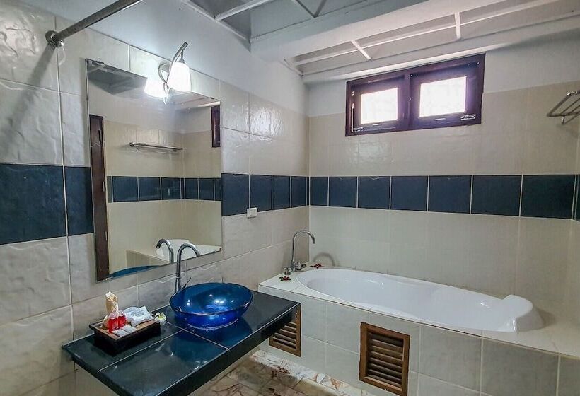 Люкс 2 Спальни, Sasitara Residence