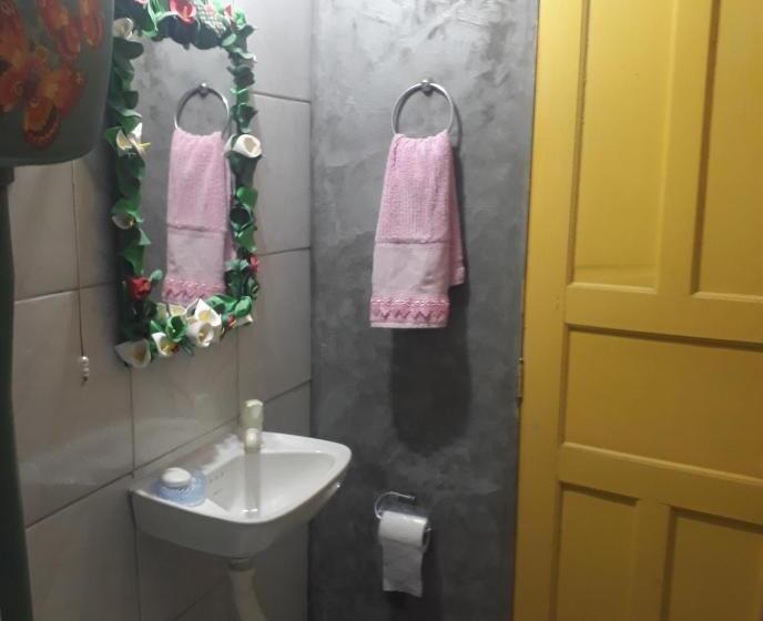 Номер Стандарт Индивидуальный, Perto Do Aeroporto De Salvador   Dona Pitanga Hostel