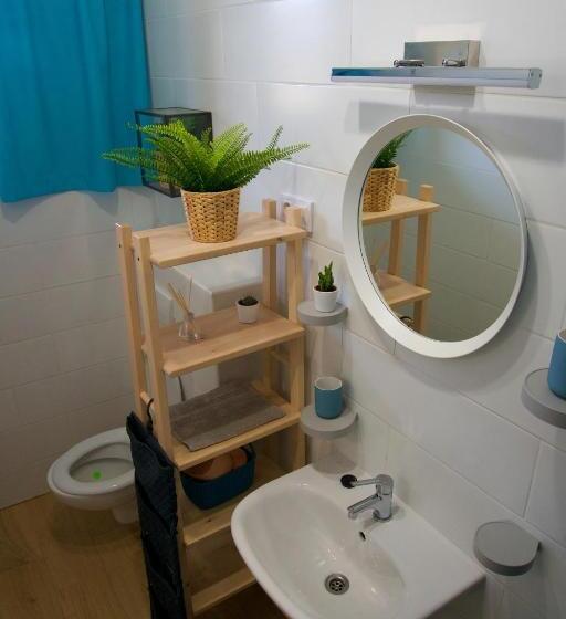 1 Bedroom Apartment Lake View, Halfarock Vízi Erdei Apartmanház