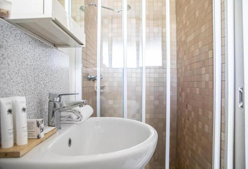 דירת חדר נוף לים, Beachfront Terraces With Onsite Reception & Check In