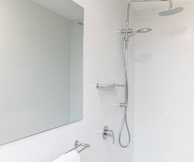 דירת 2 חדרי שינה עם נוף לגינה, Beachfront Terraces With Onsite Reception & Check In