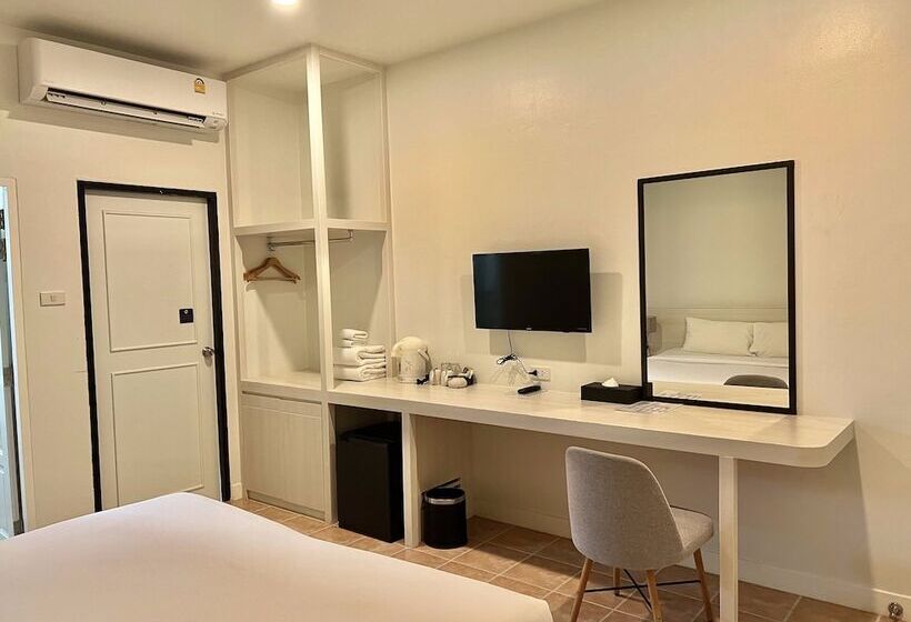 Номер Стандарт, Amata Patong